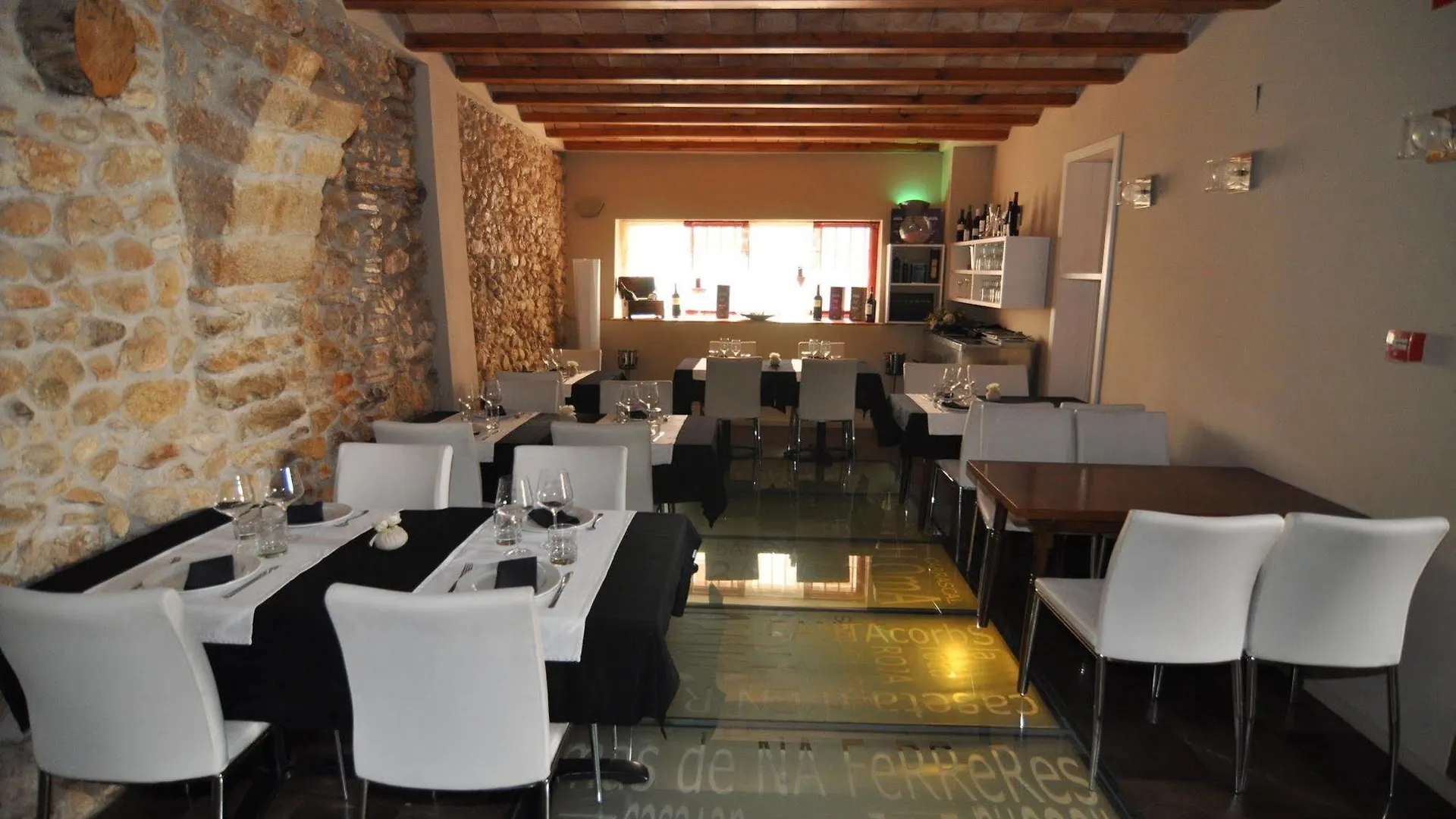 Hostal De Cabrit Sant Mateu 3*,  España